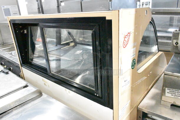 Structural Concepts HOU3852R Metal Commercial Grab N Go Merchandiser Display Case w/ Top Display Case. Front Glass Pane Does Not Stay Up. 120 Volts, 1 Phase. Tested and Working! - Image 3 of 7
