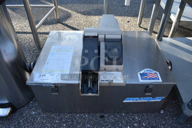 Big Dipper Model EAD-115-43770 Stainless Steel Commercial Automatic Grease Trap. 115 Volts, 1 Phase. 32x22x16