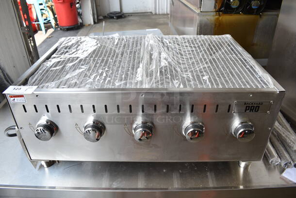 BRAND NEW SCRATCH AND DENT! 2022 Backyard Pro LPG36 Stainless Steel 36" Stainless Steel Liquid Propane Outdoor Grill.  - Image 2 of 7