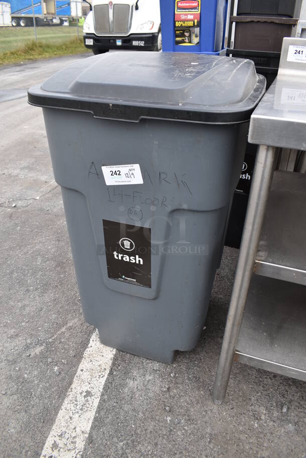 Carlisle 345050 Poly Trash Can. 23x28x39 - Image 2 of 5