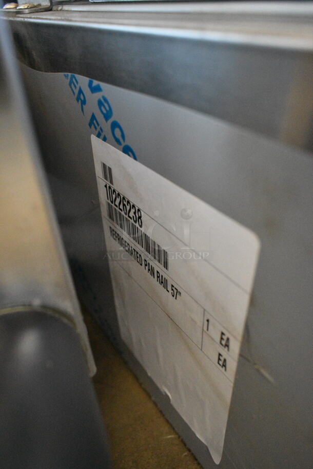 BRAND NEW SCRATCH AND DENT! Stainless Steel Commercial Countertop Refrigerated Rail. 115 Volts, 1 Phase. Tested and Working! - Image 5 of 5