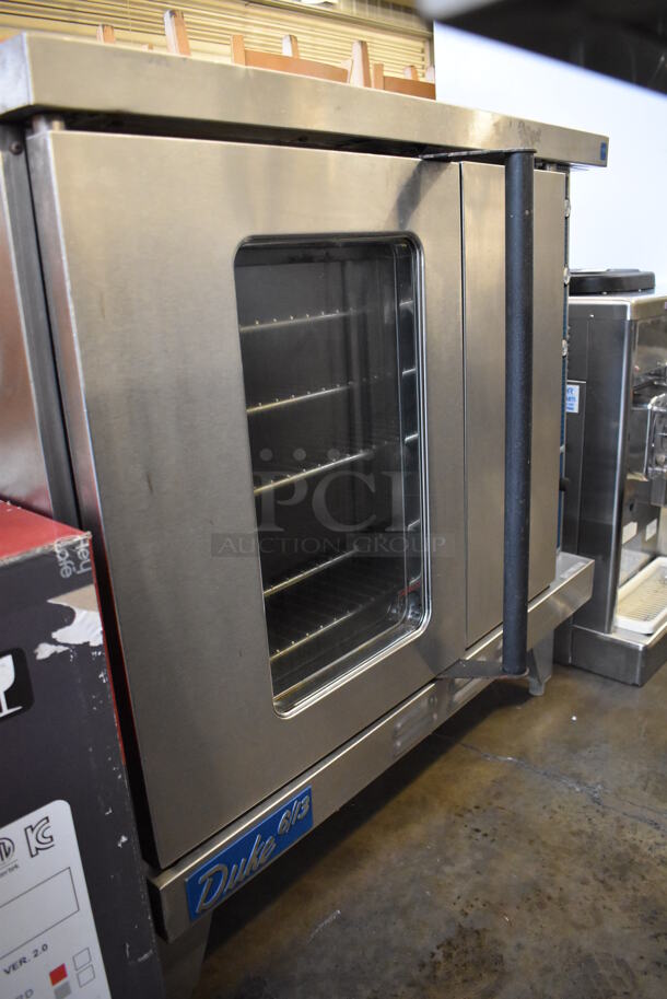 Duke 611-32V Stainless Steel Commercial Electric Powered Full Size Convection Oven w/ View Through Door, Solid Door, Metal Oven Racks and Thermostatic Controls. 38x42x39.5 - Image 3 of 8