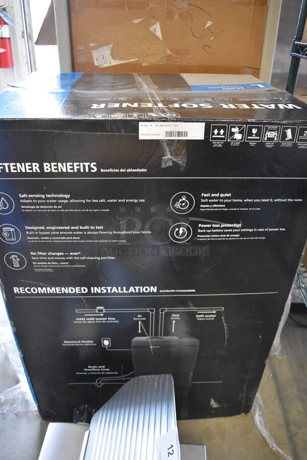 BRAND NEW SCRATCH AND DENT! AO Smith AO-WH-SOFT-350 Metal 35,000 Grain Capacity Water Softener - Image 3 of 6