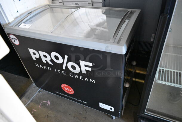 Stajac VBN-4 Metal Commercial Chest Freezer Merchandiser. 115 Volts, 1 Phase. Tested and Working! - Image 1 of 6