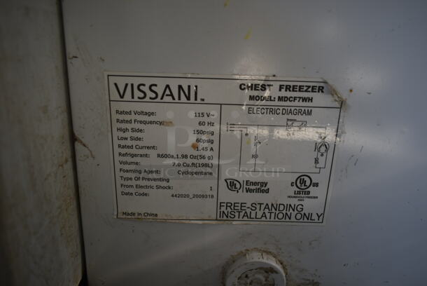 Vissani MDCF7WH Metal Chest Freezer w/ Hinge Lid. 115 Volts, 1 Phase. Tested and Working! - Image 6 of 6