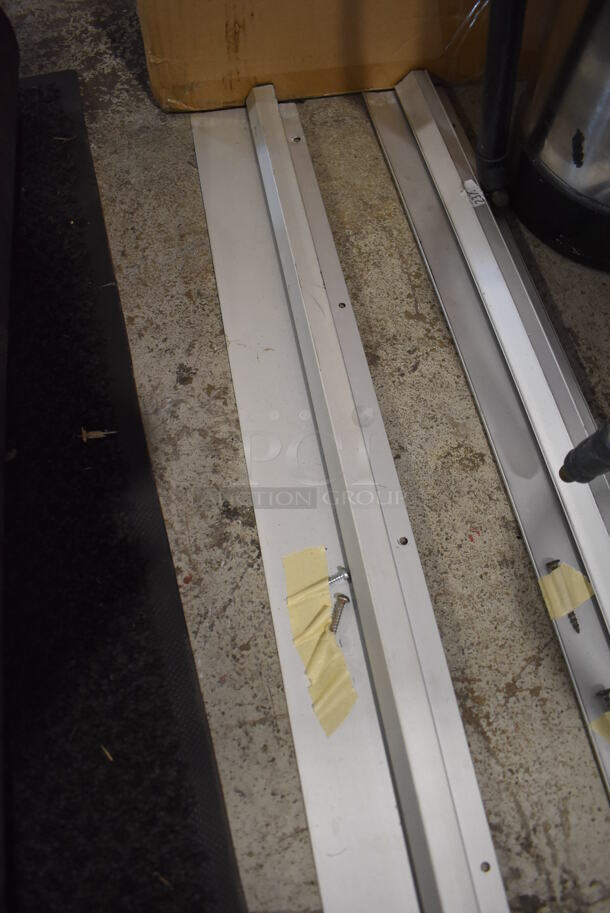 Metal Order Rod. 44x1x3.5 - Image 3 of 3