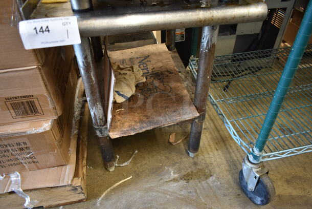 Stainless Steel Commercial Equipment Stand w/ Under Shelf. - Image 3 of 4