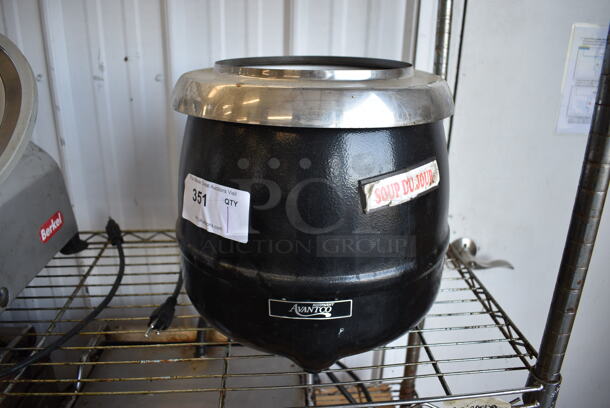 Avantco Model AT51588 Metal Commercial Countertop Soup Kettle Food Warmer. 115 Volts, 1 Phase. 13x13x13. Tested and Working!