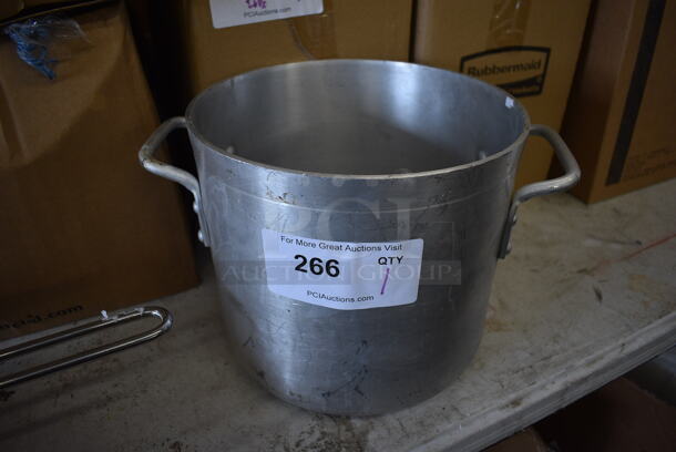 Metal Stock Pot. 13x10x8.5