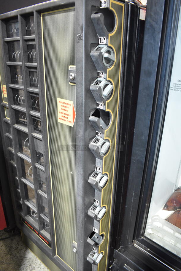WCI FMR10 Metal Commercial Vending Machine. No Key, Lock Drilled Out. 115 Volts, 1 Phase. Tested and Powers On But Does Not Get Cold - Image 2 of 7