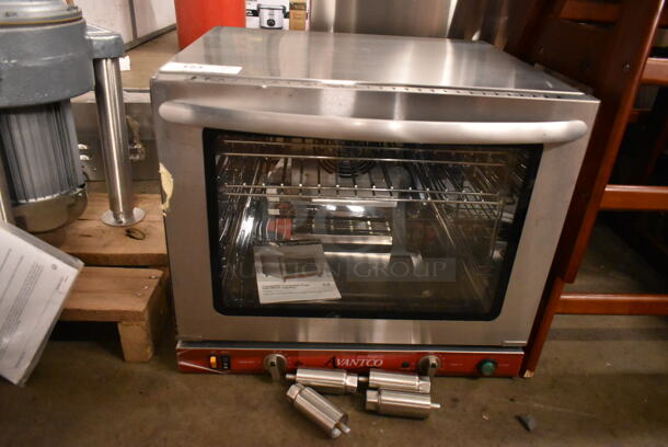 BRAND NEW SCRATCH AND DENT! Avantco 177CO32M Stainless Steel Countertop Convection Oven with Steam Injection, 2.3 cu. ft. 208-240 Volts, 1 Phase. - Image 2 of 6