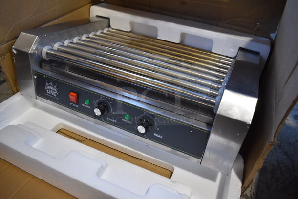 IN ORIGINAL BOX! Carnival King 382HDRG24 Stainless Steel Commercial Countertop Hot Dog Roller. 120 Volts, 1 Phase. 23x17x8. Tested and Heats Up But Rollers Do Not Turn - Image 2 of 7