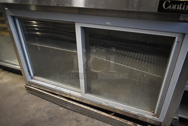 Continental SW40-SGD Stainless Steel Commercial 2 Door Back Bar Cooler Merchandiser on Commercial Casters. 115 Volts, 1 Phase. Tested and Working! - Image 3 of 7