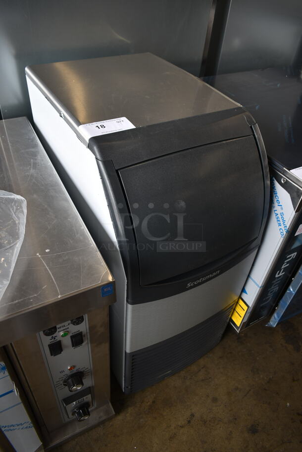 BRAND NEW SCRATCH AND DENT! 2022 Scotsman CU0415MA-1A Stainless Steel Commercial Undercounter Self Contained Ice Machine. 115 Volts, 1 Phase. - Image 2 of 6