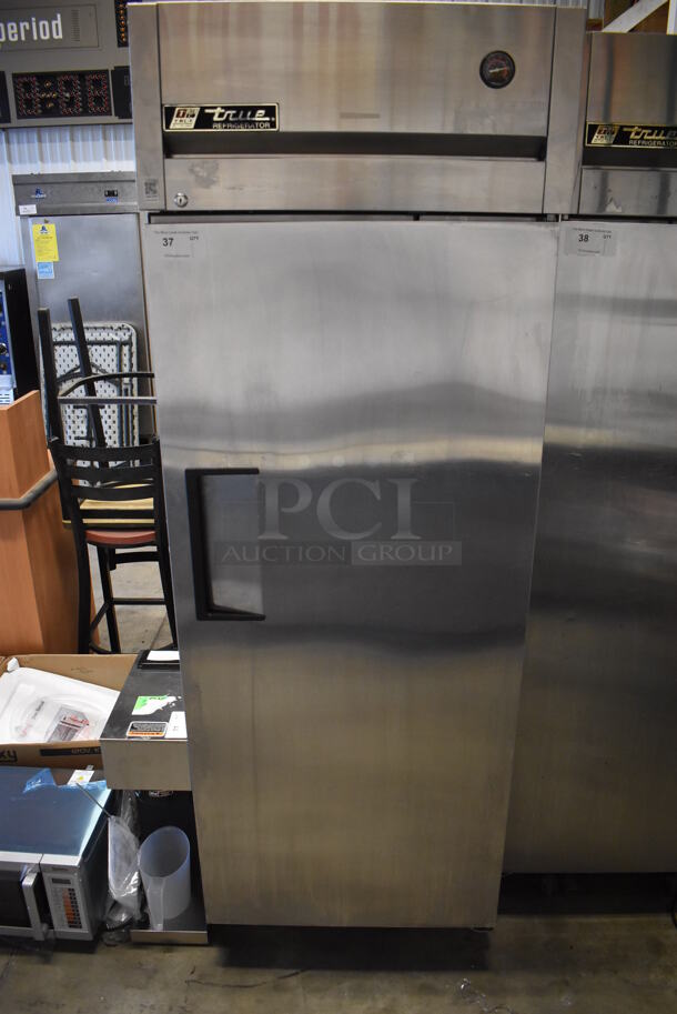 2011 True TG1R-1S Stainless Steel Commercial Single Door Reach In Cooler w/ Poly Coated Racks on Commercial Casters. 115 Volts, 1 Phase. 29x35x83. Tested and Working! - Image 2 of 7