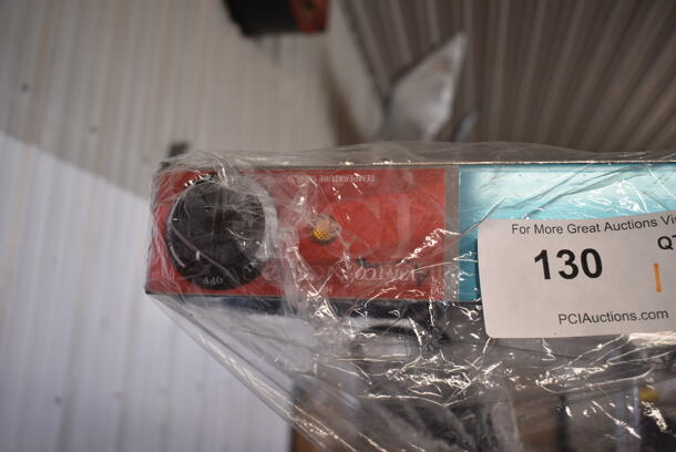 BRAND NEW SCRATCH AND DENT! 2023 Avantco 177SW72INCP 72" High Wattage Strip Warmer with Adjustable Infinite Controls and Cord. 120 Volts, 1 Phase.  - Image 3 of 4