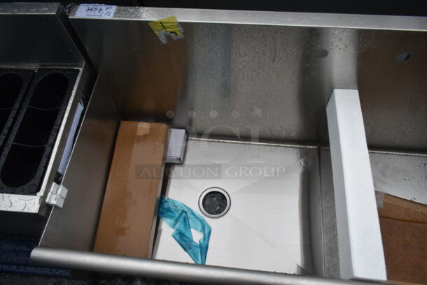 BRAND NEW SCRATCH AND DENT! Stainless Steel Commercial 2 Bay Sink. Bays 30x21 - Image 3 of 4
