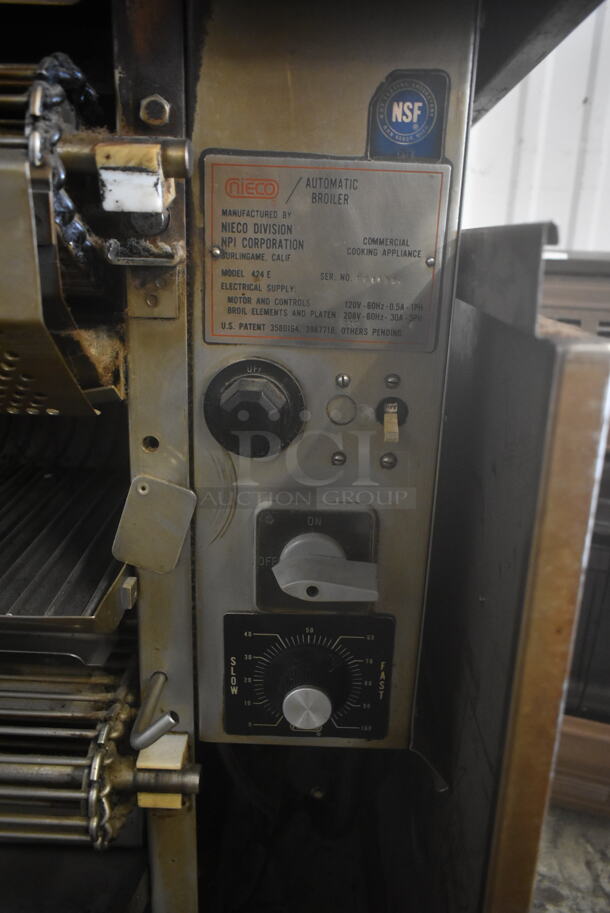 Nieco 242 E Stainless Steel Commercial Countertop Electric Powered BroilVection Conveyor Charbroiled Burger Grill. 120/208 Volts, 3 Phase. - Image 4 of 5