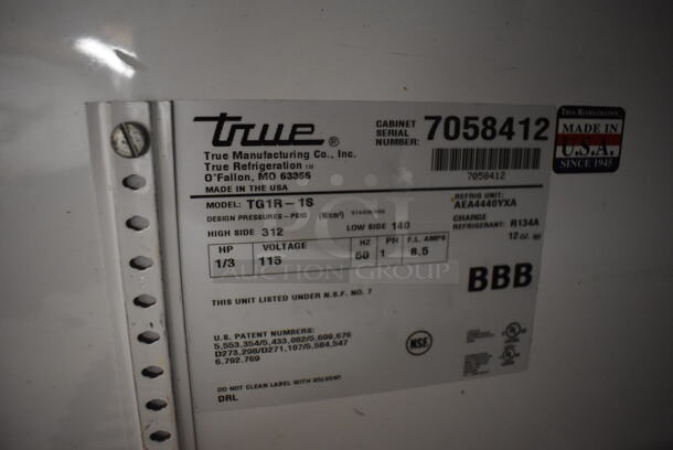 2011 True TG1R-1S Stainless Steel Commercial Single Door Reach In Cooler w/ Poly Coated Racks on Commercial Casters. 115 Volts, 1 Phase. 29x35x83. Tested and Working! - Image 4 of 6