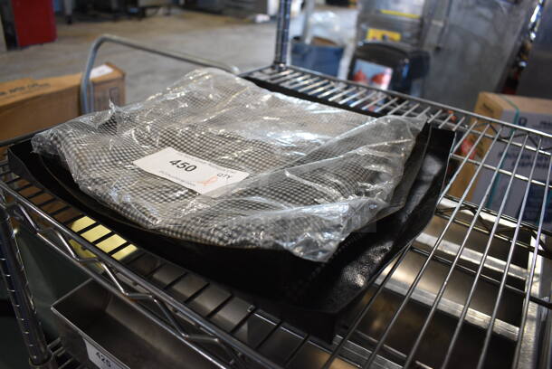 ALL ONE MONEY! Lot of 2 Rapid Cook Oven Baskets and Fabric. Includes 13.5x14.5x1 - Image 2 of 3