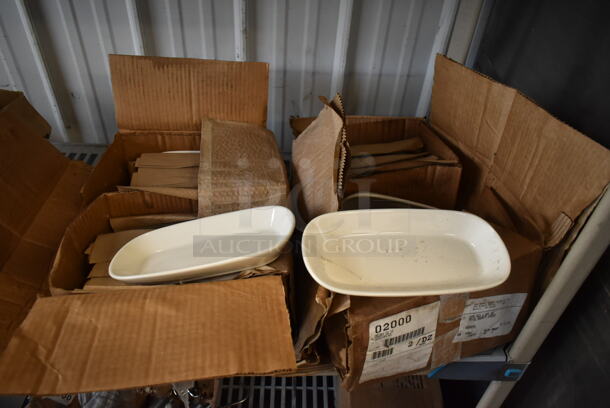 ALL ONE MONEY! Tier Lot of Various Items Including 12 12418716 American Metalcraft 18716 16" Heavy Duty Expanded Aluminum Pizza Screen, 6 Vollrath 30002 Super Pan V® Full Size 3/4" Deep Anti-Jam Stainless Steel Steam Table / Hotel Pan- 22 Gauge, 24 02000 Oval Plates. - Image 9 of 12