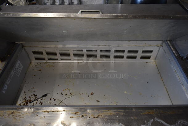 2013 Leader ESLM48S/C Stainless Steel Commercial Sandwich Salad Prep Table Bain Marie Mega Top on Commercial Casters. 115 Volts, 1 Phase. Tested and Working! - Image 4 of 7