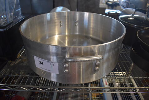 Winware Metal Stock Pot. 21.5x18.5x7
