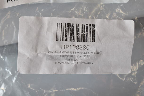2 BRAND NEW SCRATCH AND DENT! Items; HP108880 Cleveland KE003955 Switch;Dr Stm Cutoff, HPFK300688 Cleveland FK300688 Kt,Fld;Prb,Mldd,Stmchf;1 Pc Cn. 2 Times Your Bid! - Image 3 of 4