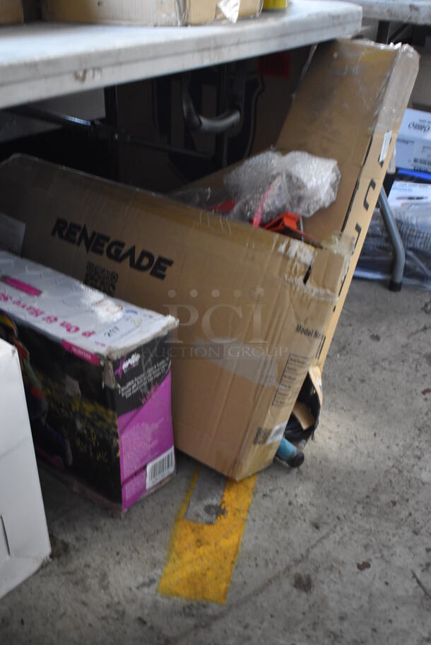3 Various BRAND NEW SCRATCH AND DENT! Scooters; Renegade HURTSRD.5, Hurtle and HURTUN30. 3 Times Your Bid! - Image 2 of 7