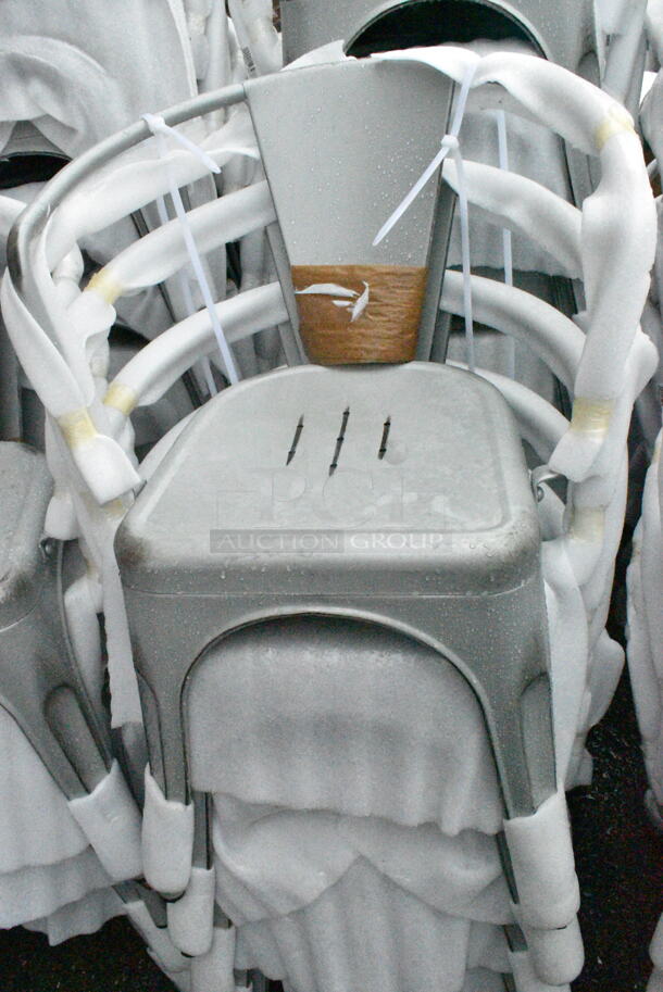 22 BRAND NEW SCRATCH AND DENT! Lancaster Table & Seating 164CMARMSLD Alloy Series Distressed Nickel Gray Outdoor Arm Chair. 22 Times Your Bid!  - Image 7 of 8