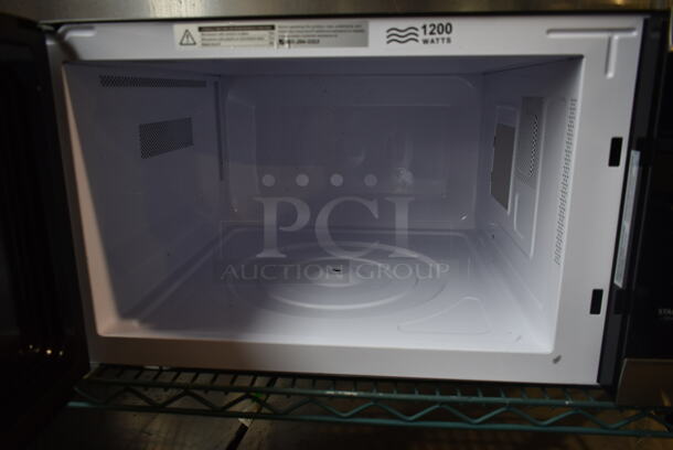 2023 Toshiba WSI-EM22AST Stainless Steel Countertop Microwave Oven. 120 Volts, 1 Phase.  - Image 4 of 5