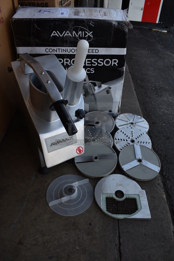 BRAND NEW IN BOX! Avamix Model 177CFP5D Stainless Steel Commercial Countertop Food Processor w/ 7 Various Blades. 120 Volts, 1 Phase. 10x27x24. Tested and Working! - Image 2 of 12