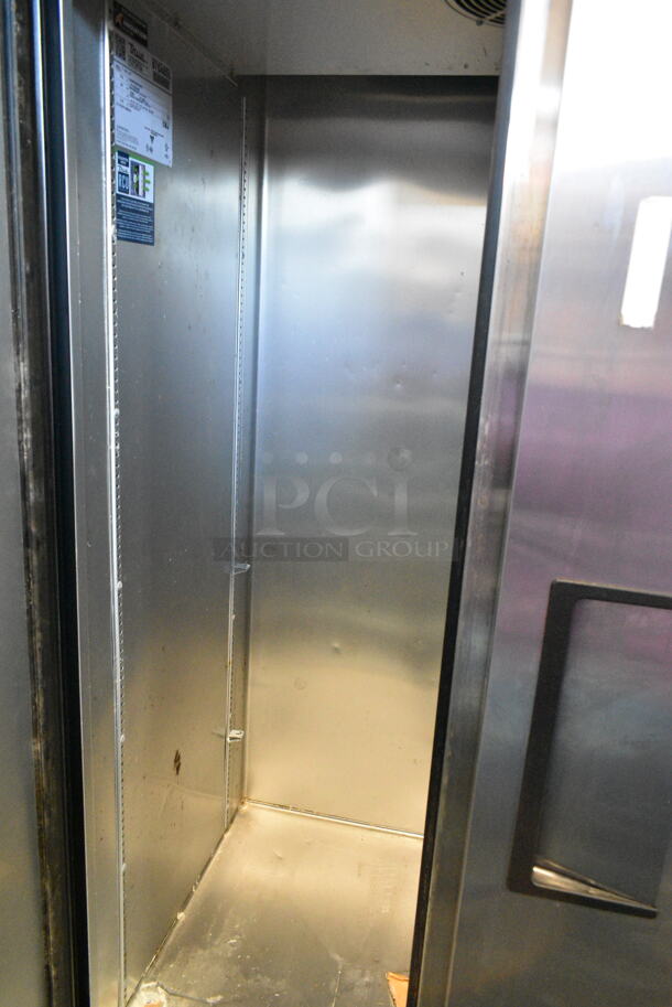 2019 True T-35-HC Stainless Steel Commercial 2 Door Reach In Cooler w/ Poly Coated Racks. 115 Volts, 1 Phase. Tested and Powers On But Does Not Get Cold - Image 4 of 5