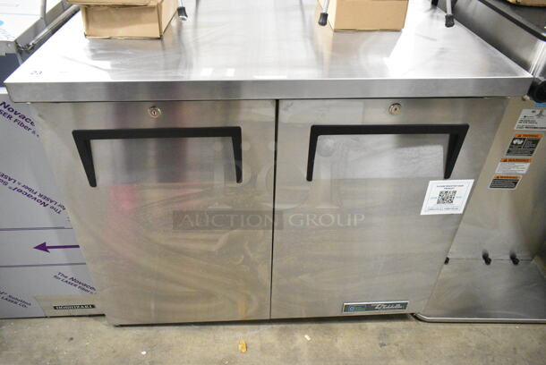 BRAND NEW SCRATCH AND DENT! 2023 True TUC-36-HC Stainless Steel Commercial 36 3/8" 2 Door Undercounter Refrigerator. 115 Volts, 1 Phase. Tested and Working! - Image 2 of 6