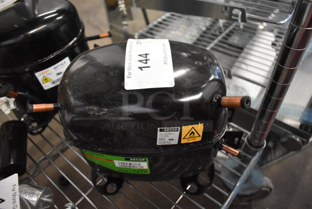 BRAND NEW SCRATCH AND DENT! Secop SC12CNX.2 Motor. 115 Volts, 1 Phase.  - Image 2 of 4