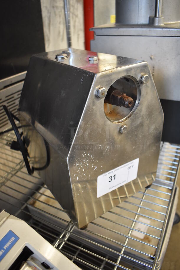 Omcan ERT12 Stainless Steel Commercial Countertop Meat Grinder Power Hub. 110 Volts, 1 Phase. 8.5x9.5x12. Tested and Powers On But Parts Do Not Move - Image 4 of 5