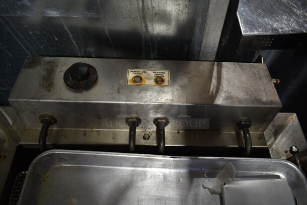 Belshaw 618L Stainless Steel Commercial Floor Style Electric Powered Donut Dryer. 208/240 Volts, 1 Phase.  - Image 5 of 7