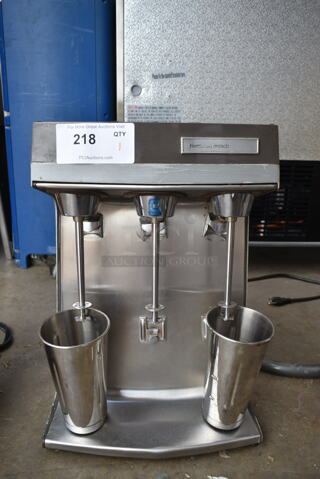 Hamilton Beach Stainless Steel Commercial Countertop 3 Head Drink Mixer w/ 2 Stainless Steel Mixing Cups. Tested and Working!