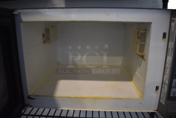 Amana Metal Commercial Countertop Microwave Oven. 21x15x12.5 - Image 3 of 4