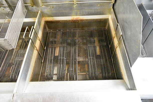 Giles EOF-24 Stainless Steel Commercial Electric Powered 3 Bay Fryer w/ Dumping Station on Commercial Casters. 480 Volts, 3 Phase. - Image 3 of 12