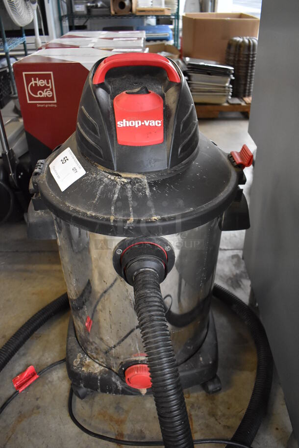 Shop Vac Red and Black Poly Wet Dry Vacuum Cleaner. 18x17x28. Tested and Working!