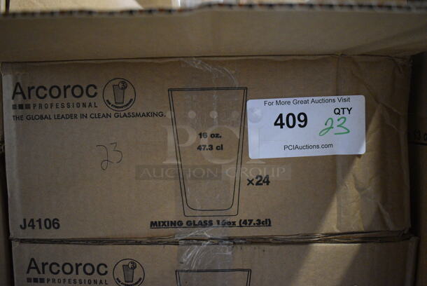 24 BRAND NEW IN BOX! Arcoroc Mixing Glasses. 3.5x3.5x5.5. 24 Times Your Bid! - Image 3 of 3
