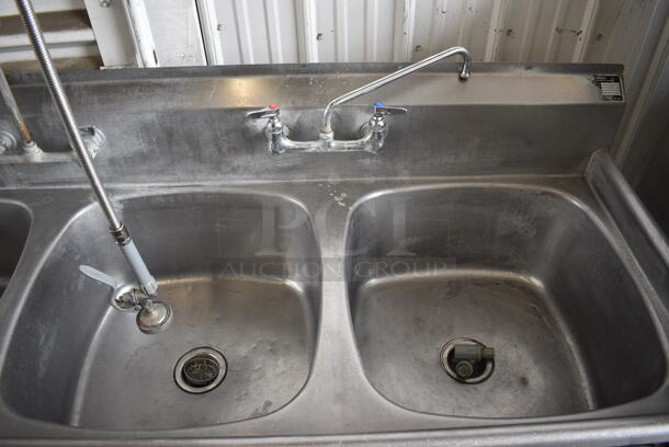 Stainless Steel Commercial 3 Bay Sink w/ Faucet, 2 Handle Sets and Spray Nozzle Attachment. 75x28x42. Bays 22x22x11 - Image 4 of 5