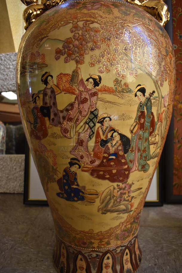 Ornate Asian Style Vase w/ Foo Dog Handles. - Image 9 of 9