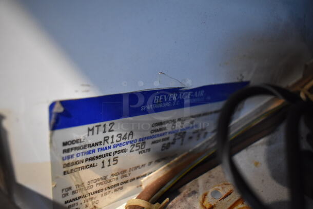 Beverage Air MT12 Metal Commercial Single Door Reach In Cooler Merchandiser w/ Poly Coated Racks. 115 Volts, 1 Phase. 24x26x64.5. Tested and Powers On But Does Not Get Cold - Image 3 of 5