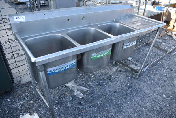Stainless Steel Commercial 3 Bay Sink w/ Right Side Drain Board. 74x26x42. Bays 16x19x13. Drain Board 19x23x1