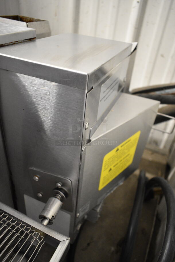 Lincoln Impinger Stainless Steel Commercial Countertop Electric Powered Conveyor Pizza Oven. 208-240 Volts, 1 Phase.  - Image 4 of 8