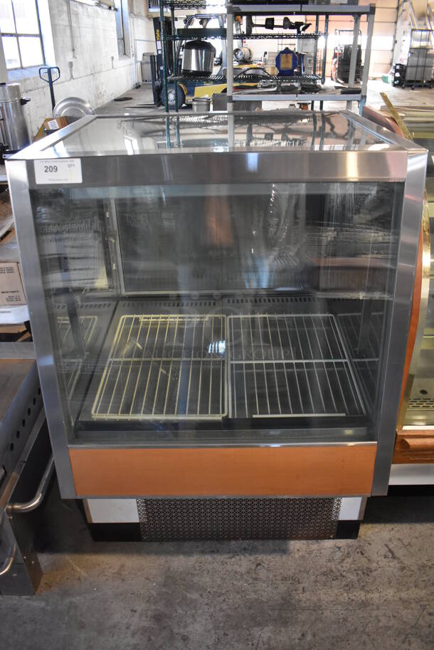Federal Industries IC-36SC-2 Stainless Steel Commercial Floor Style Deli Display Case Merchandiser. 120 Volts, 1 Phase. 36x34x50. Tested and Working!