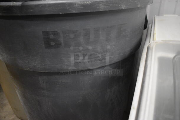 3 Rubbermaid Brute Gray Poly Trash Cans on 1 Trash Can Dolly. 25x22x27. 3 Times Your Bid! - Image 4 of 4