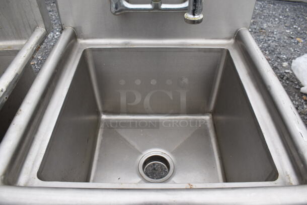 Stainless Steel Commercial Single Bay Sink. 22x23x44 - Image 4 of 5